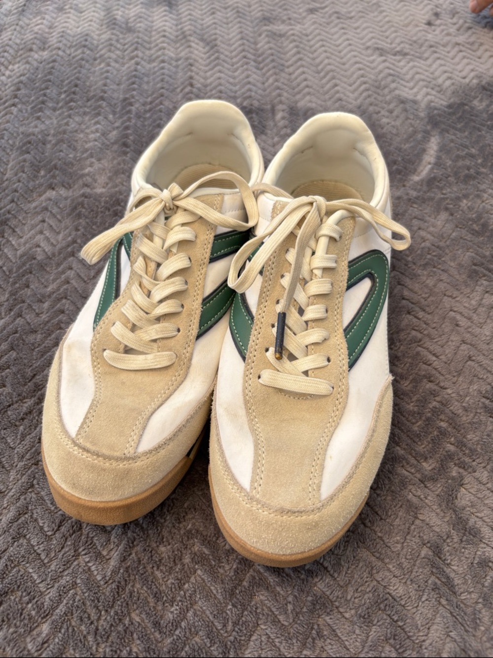 Tretorn Beige and Green Retro Suede Runner Sneakers